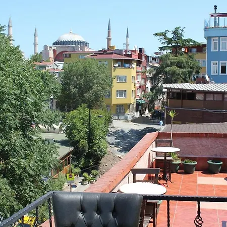 Πανσιόν Arasta