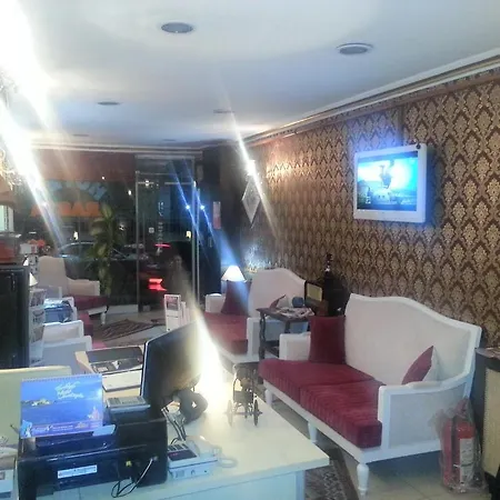 Πανσιόν Arasta 3*