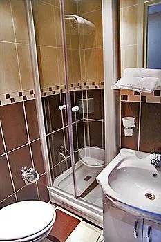Arasta Guest house 3*
