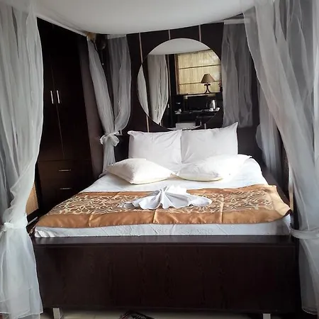 Arasta Guest house 3*